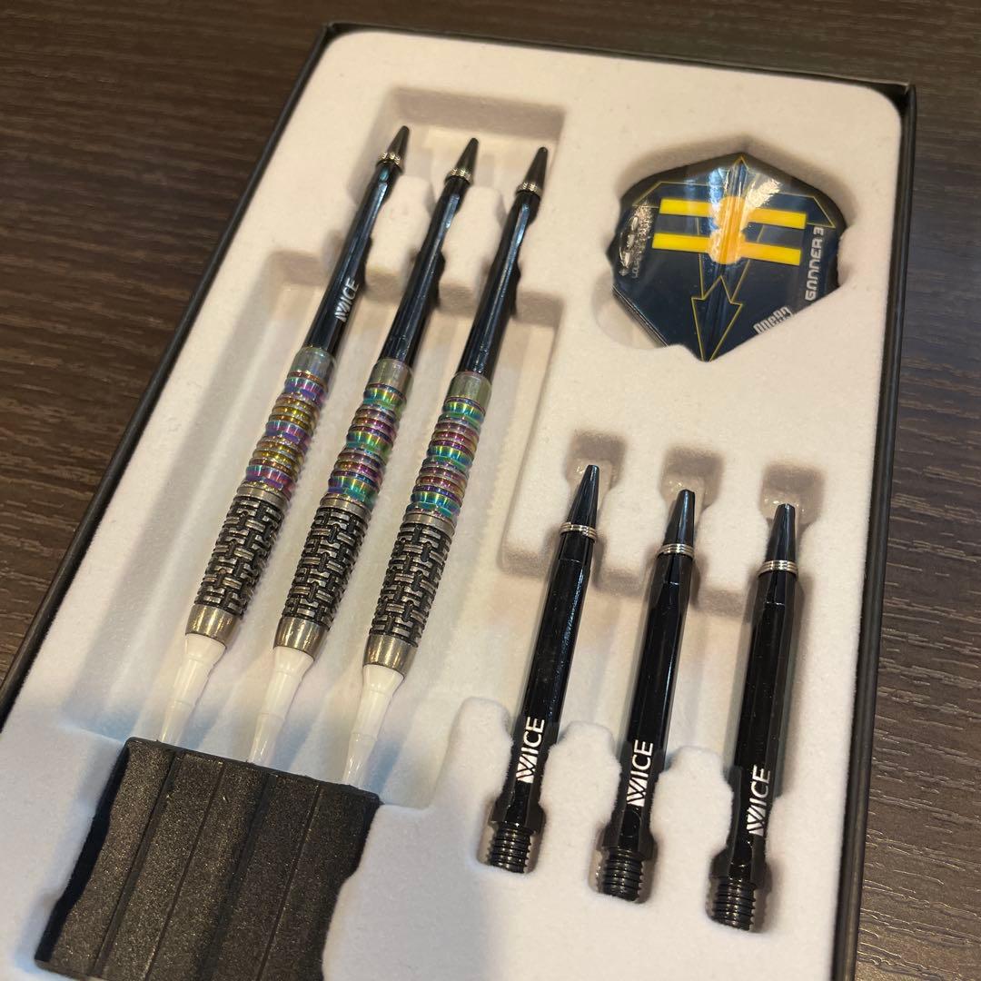 ワンエイティー one80 イラガン ガンナー3 22g ソフトダーツ バレル