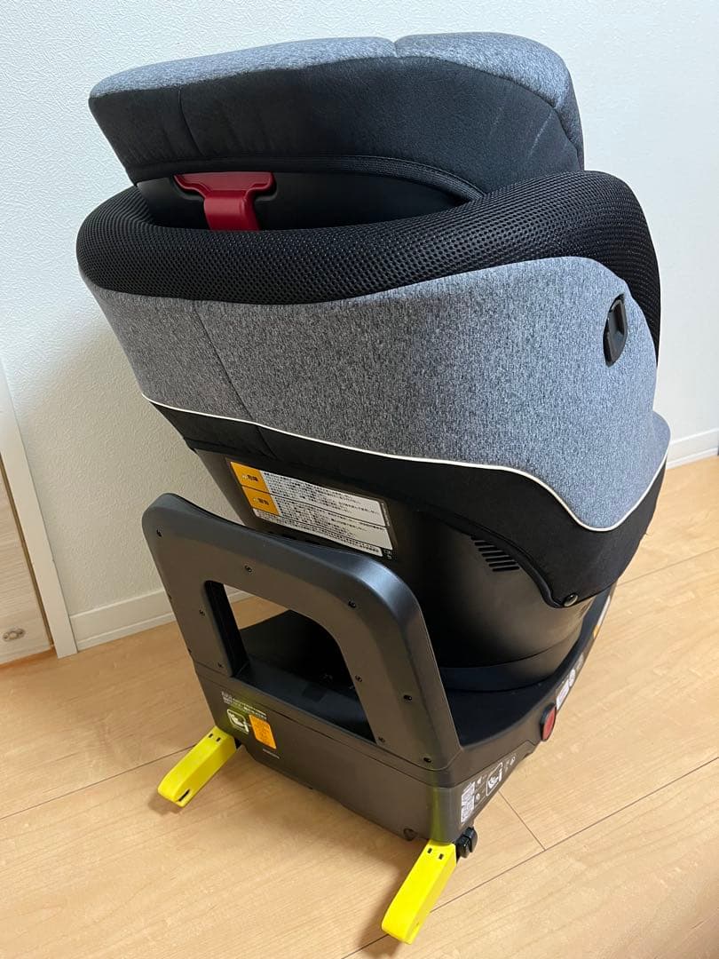 ⭐︎美品⭐︎Aprica 車用チャイルドシート グレー