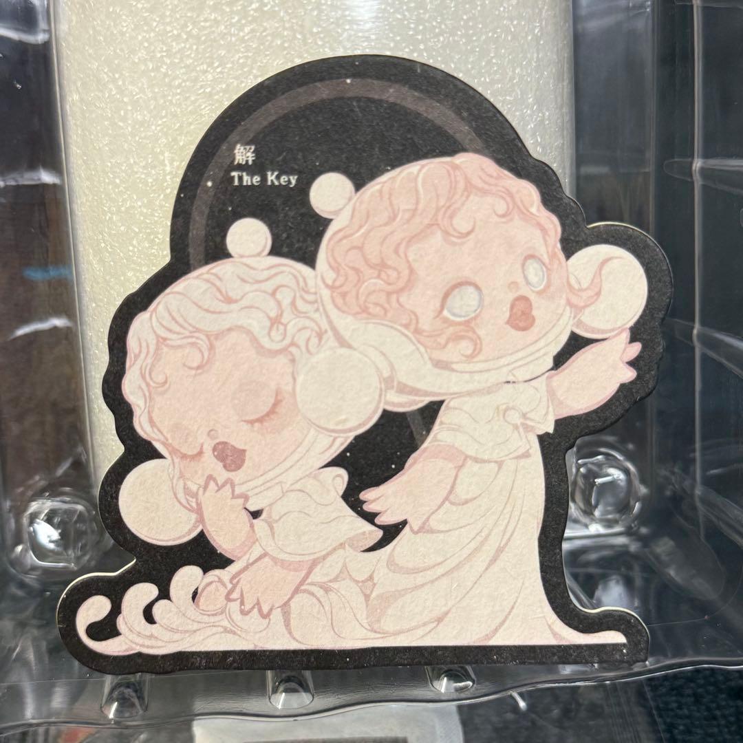 POPMARTスカルパンダ　skull panda シークレット　アロマ