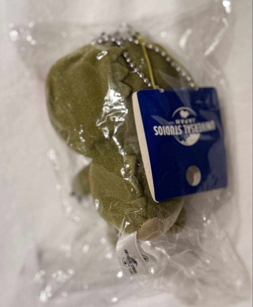 USJ ユニバ　ハローキティ　ジュラシックパーク恐竜　ストラップ　キーホルダー