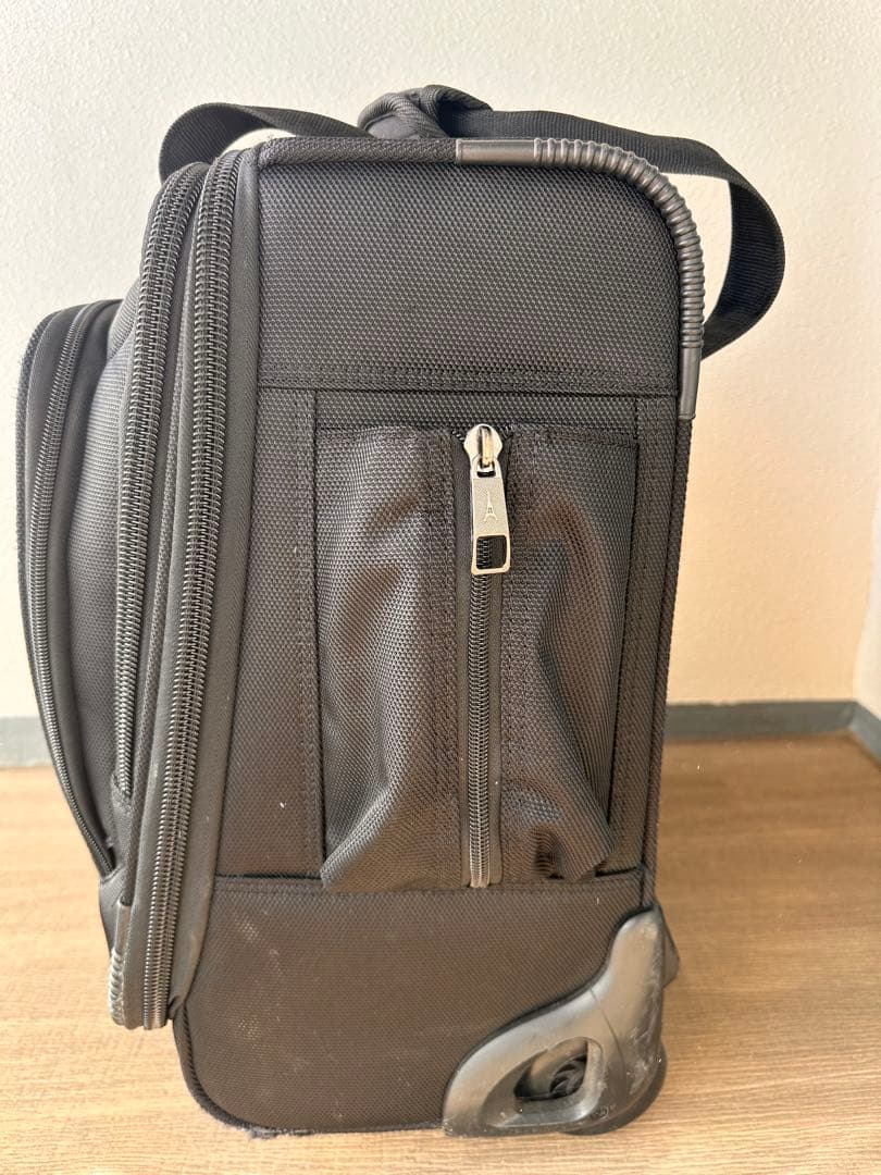 Travelpro トラベルプロ スーツケース