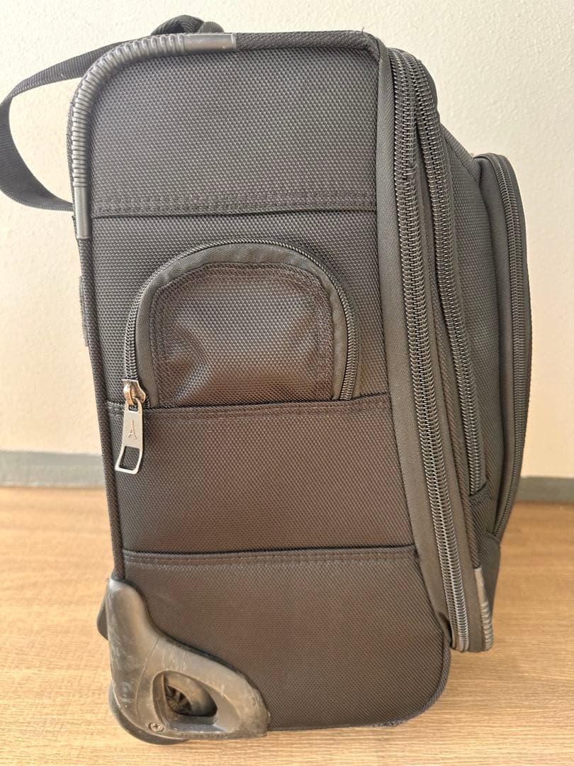 Travelpro トラベルプロ スーツケース