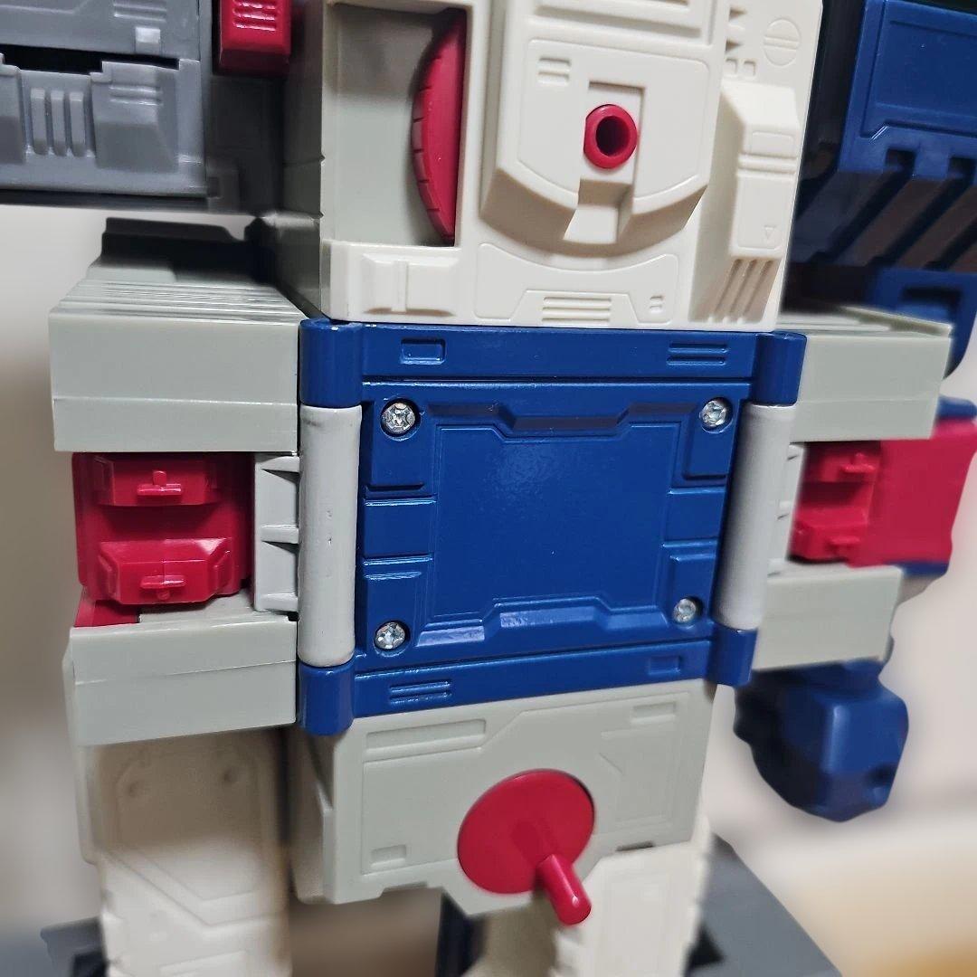 トランスフォーマー　フォートレスマキシマス