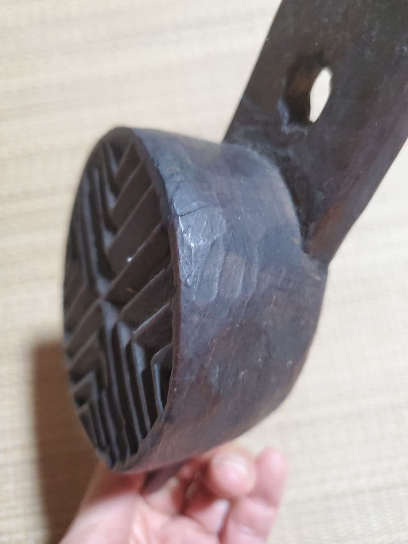 【李朝古道具】李朝木器 餅の印章