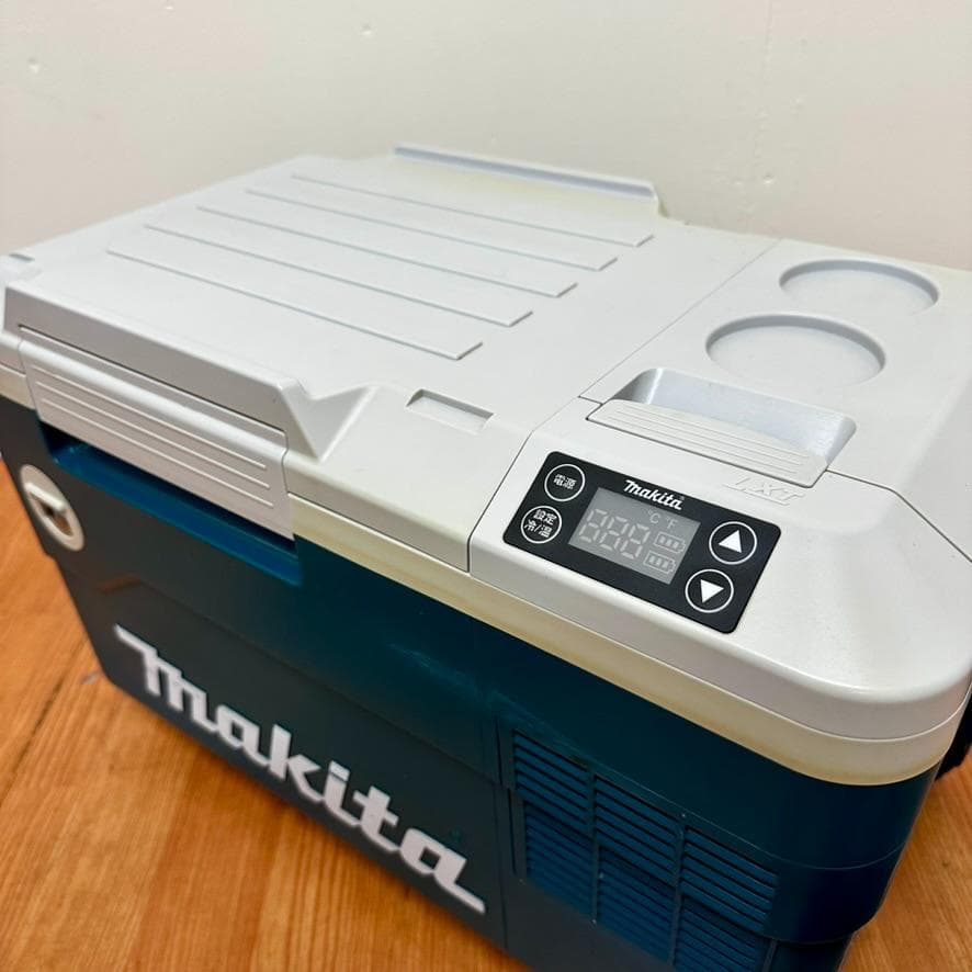 マキタ 充電式保冷温庫18V CW180D 本体のみ H26-01