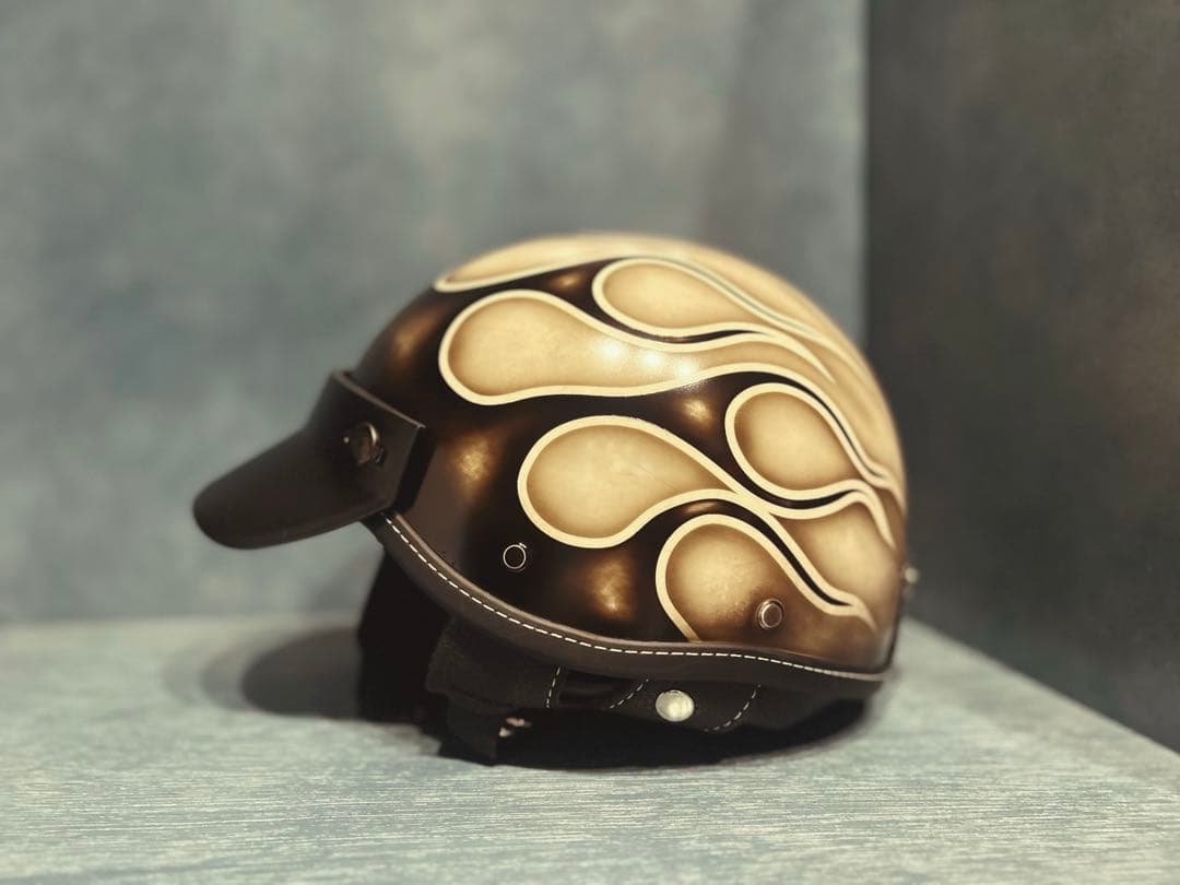 ポリスヘルメット　新品　エイジング加工　ハーレー　チョッパー　ポリヘル