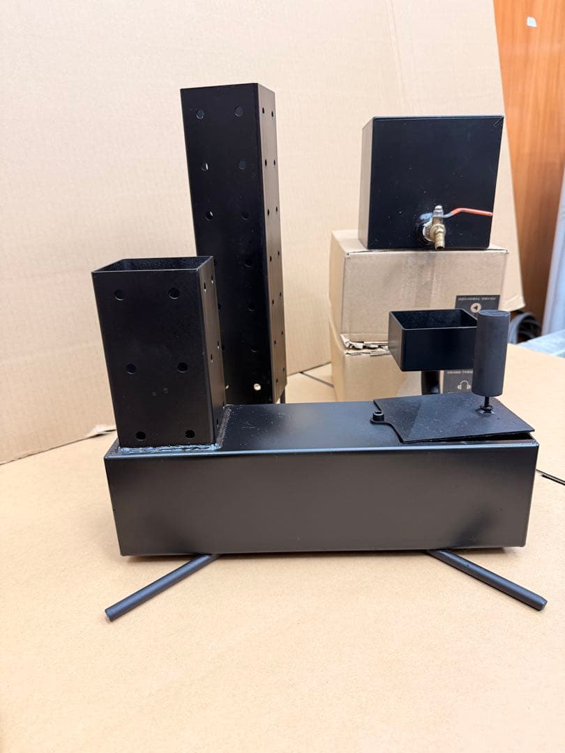 廃油ストーブ　高品質・高効率 ロケットストーブ　別2リットルオイルタンク付き