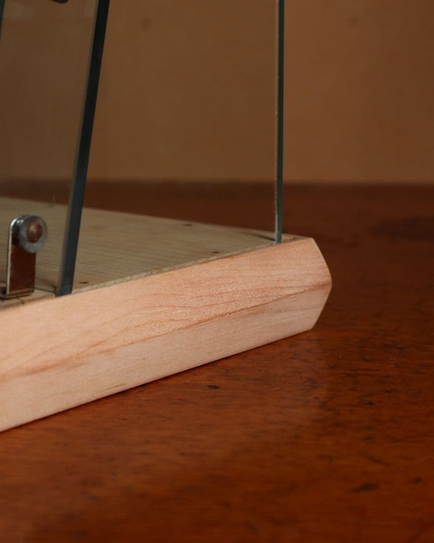 e*n様 古いガラスのペン立て　什器 飾り棚 ガラスケース 文房具