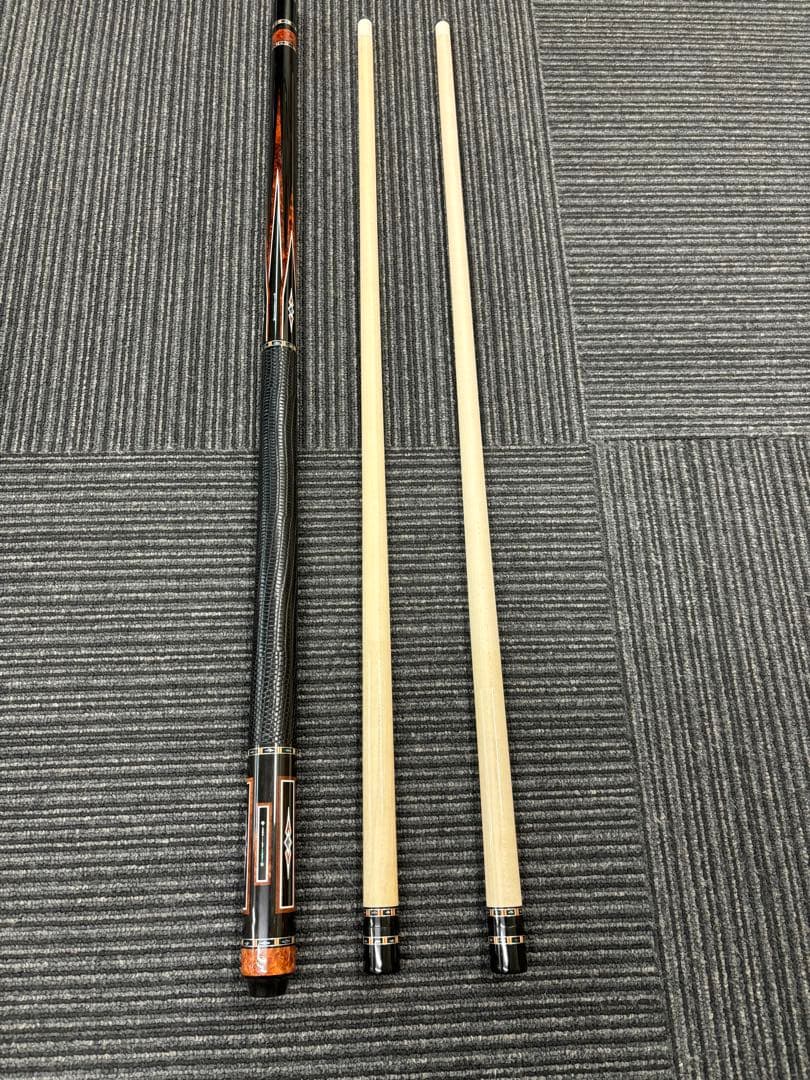 新品　ミステリーブラック　カスタムキュー