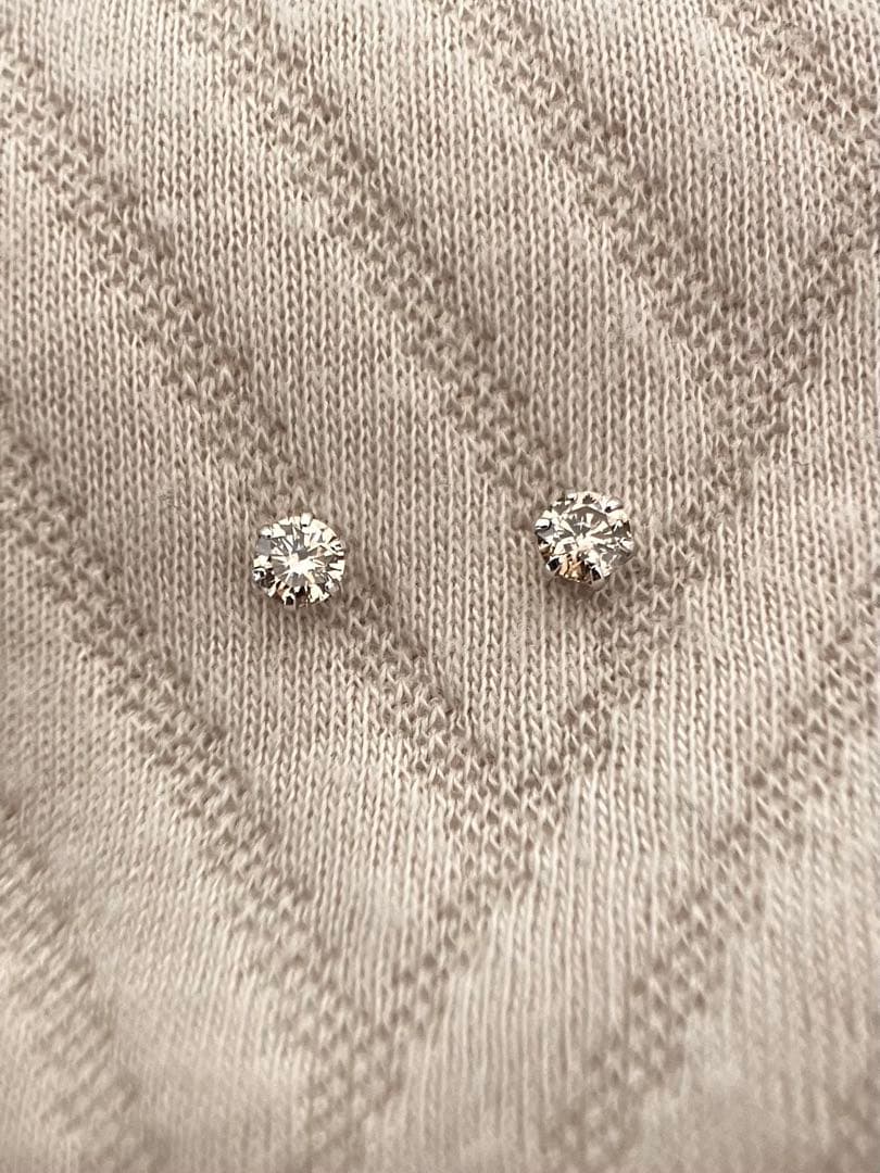 Pt900 ダイヤ 0.50ct(0.25×2) ピアス