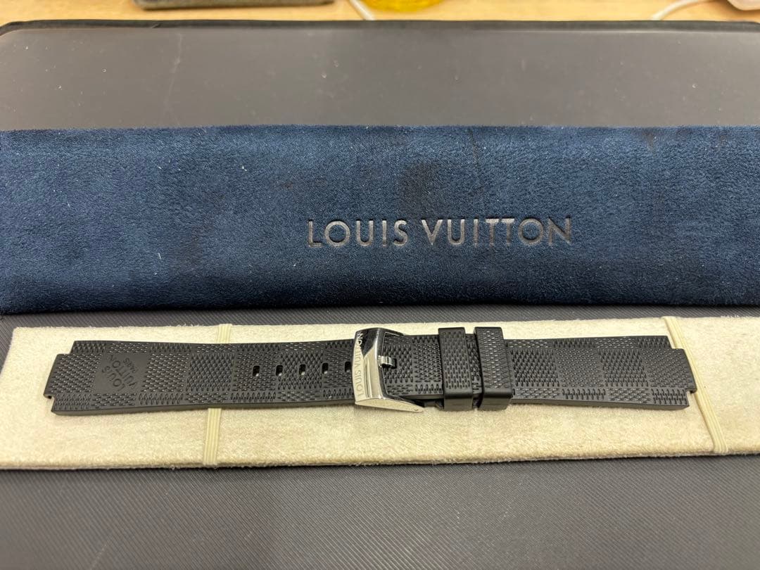 LOUIS VUITTON ダミエラバーベルト