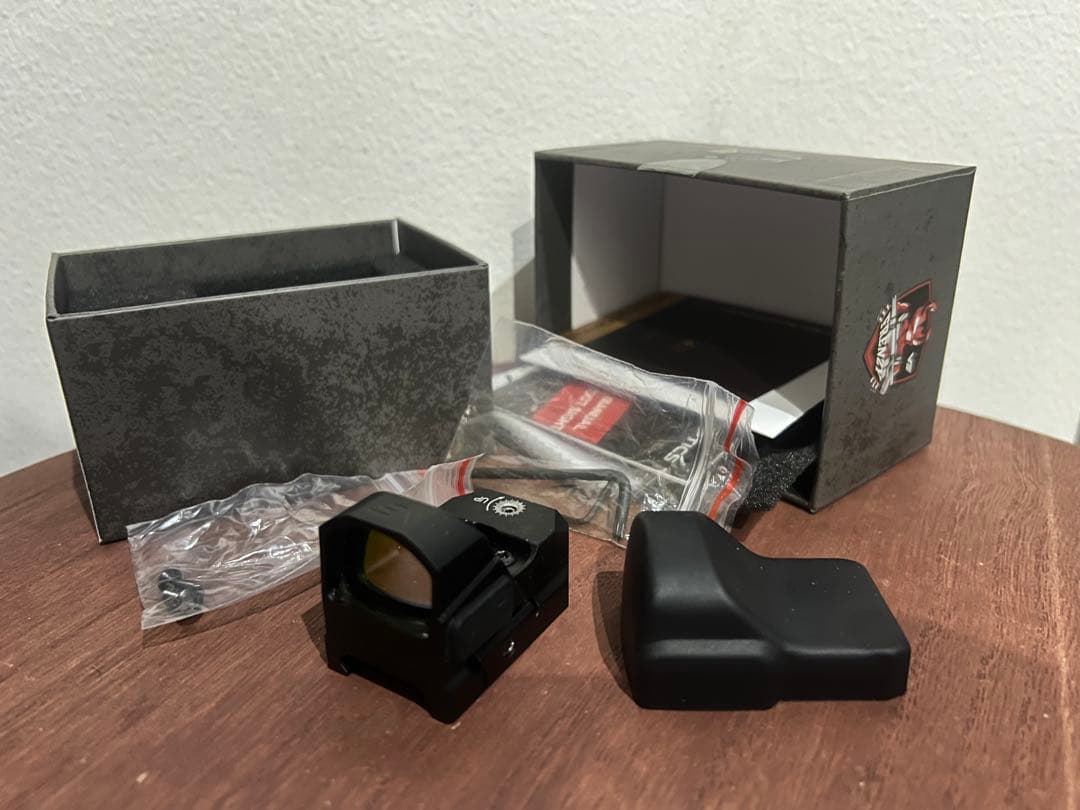 VECTOR OPTICS FRENZY 1x17x24 赤色ドットサイト