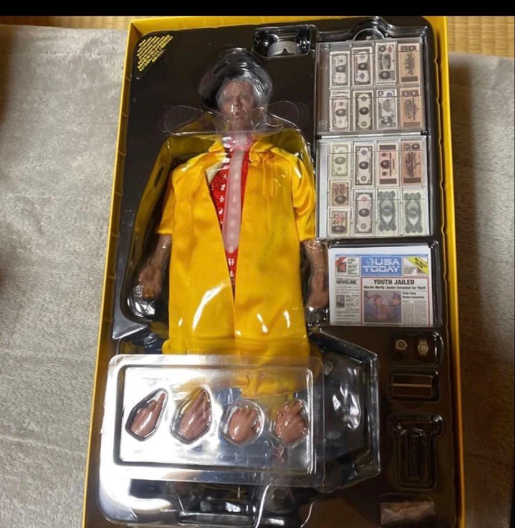 バック・トゥ・ザ・フューチャー PART2 エメット・ブラウン博士