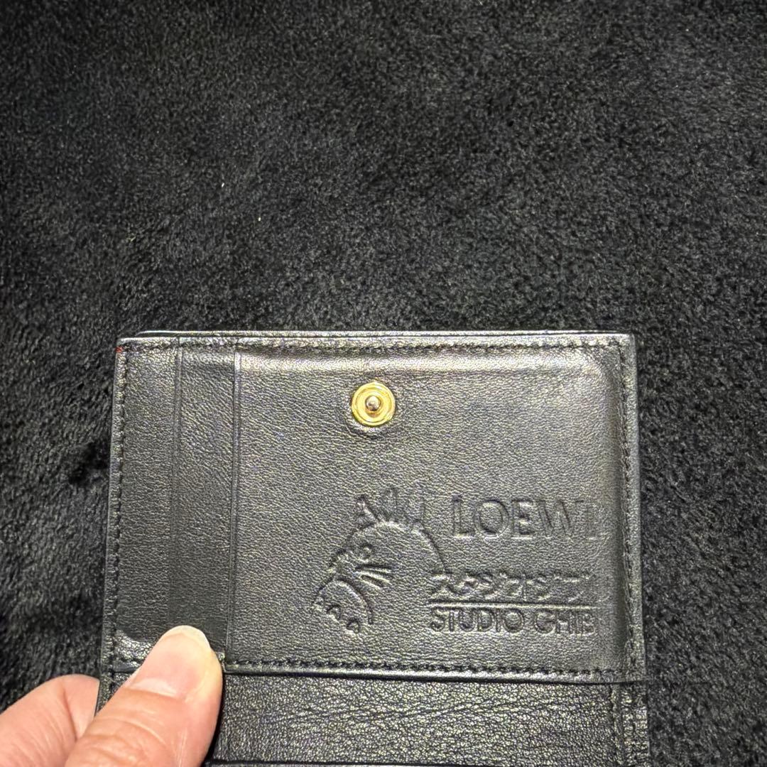 ジブリ　ロエベ　財布