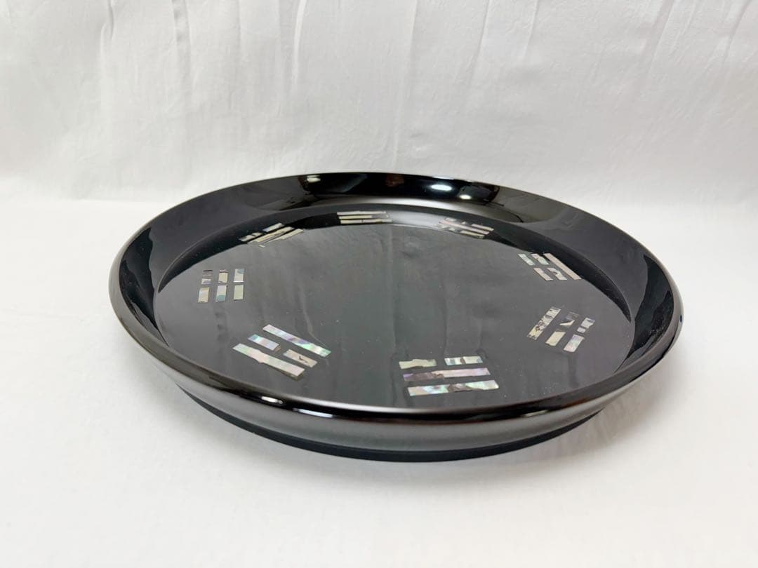 ほぼ未使用 茶道具 木製黒真塗 螺鈿細工 青貝 八卦盆