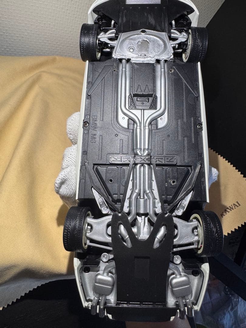 BMW M6 ホワイト ミニカー