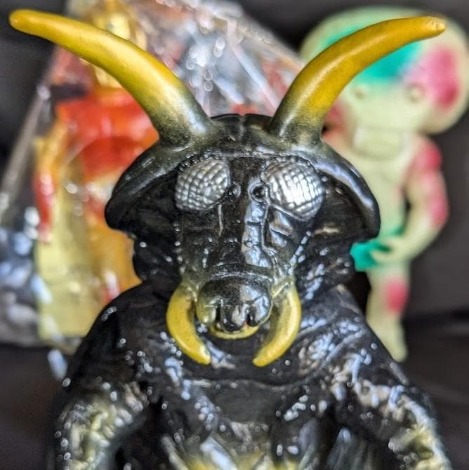 スペクトルマン＆登場怪獣（ベアモデル・マスダヤ復刻）ソフビフィギュア４体セット