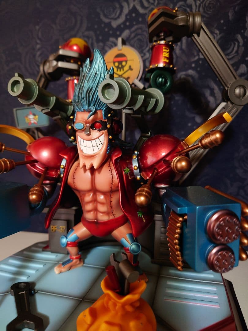 ONEPIECE ワンピース　フランキー スタジオ ガレージキット塗装完成品