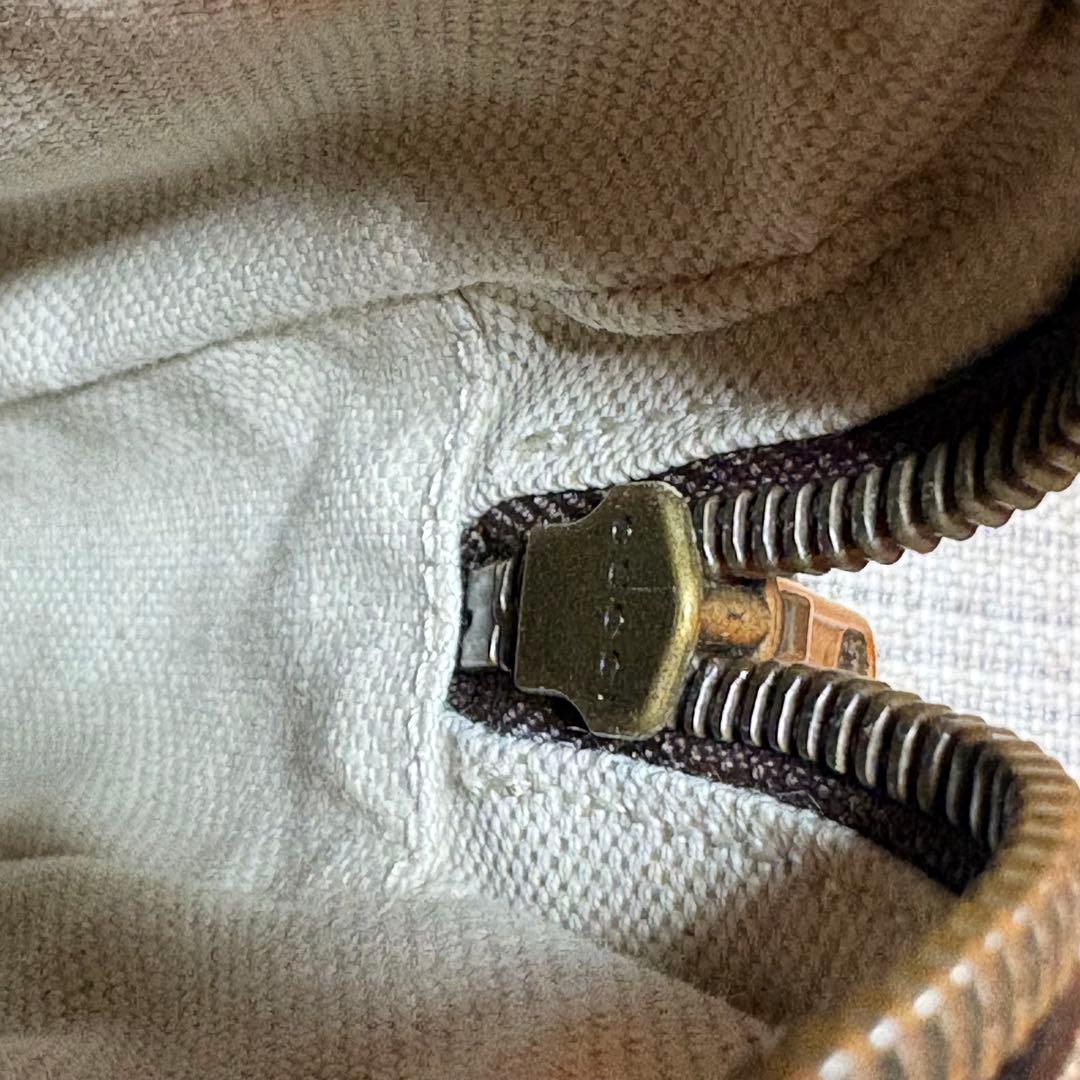 美品 グッチ ネオビンテージ タイガー ショルダーバッグ アニマリエ 斜めがけ