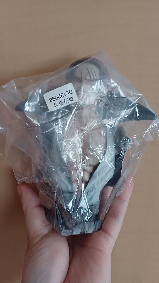 ★ ワンピース シャンクス 胸像 リペイント(彩色) 梱包済み↑ご確認を