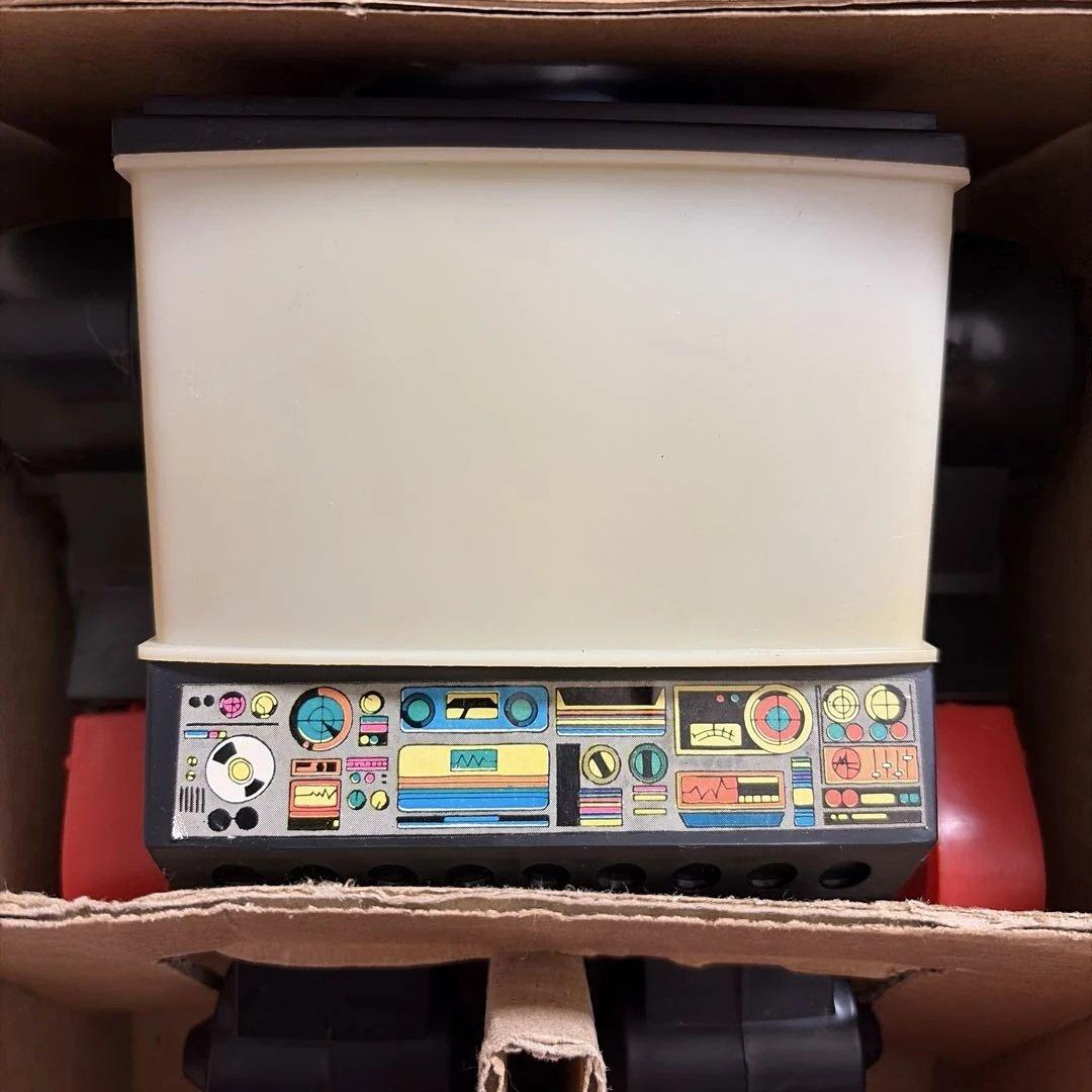 SATURN 13インチ 歩行ロボット KAMCO