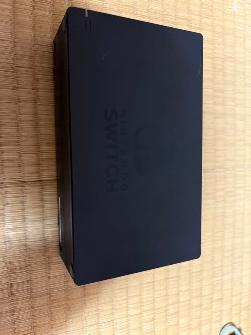 Nintendo Switch 本体 ブラック/ピンク Joy-Con付き