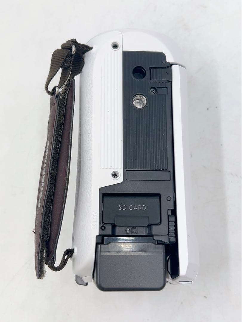 9B42 Panasonic HC-W585M ハイビジョンビデオカメラ 動作品