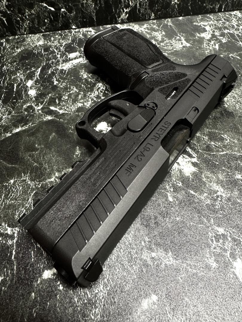 カーボネイト Carbon8 STEYR L9A2 CO2 ガスブローバック