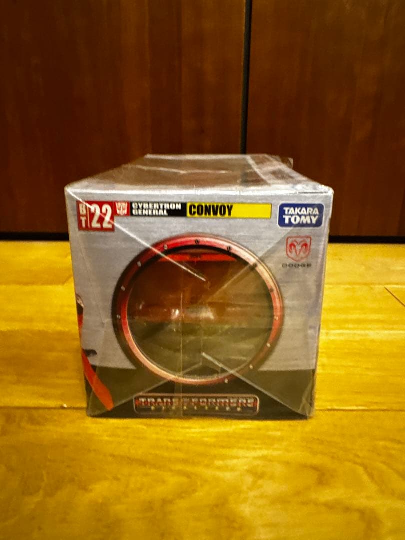 ミニカー TAKARA TOMY T122 CONVOY RAM SRT-10 1:24