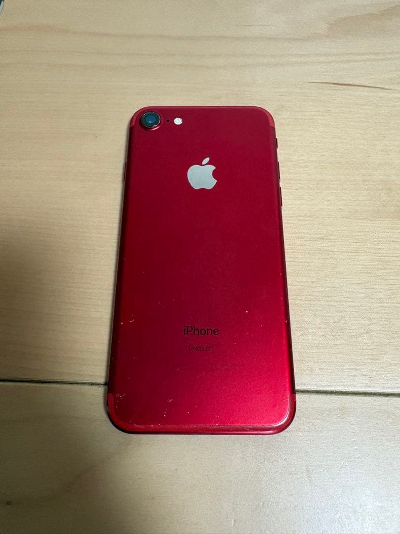 Apple iPhone 7 赤色 本体