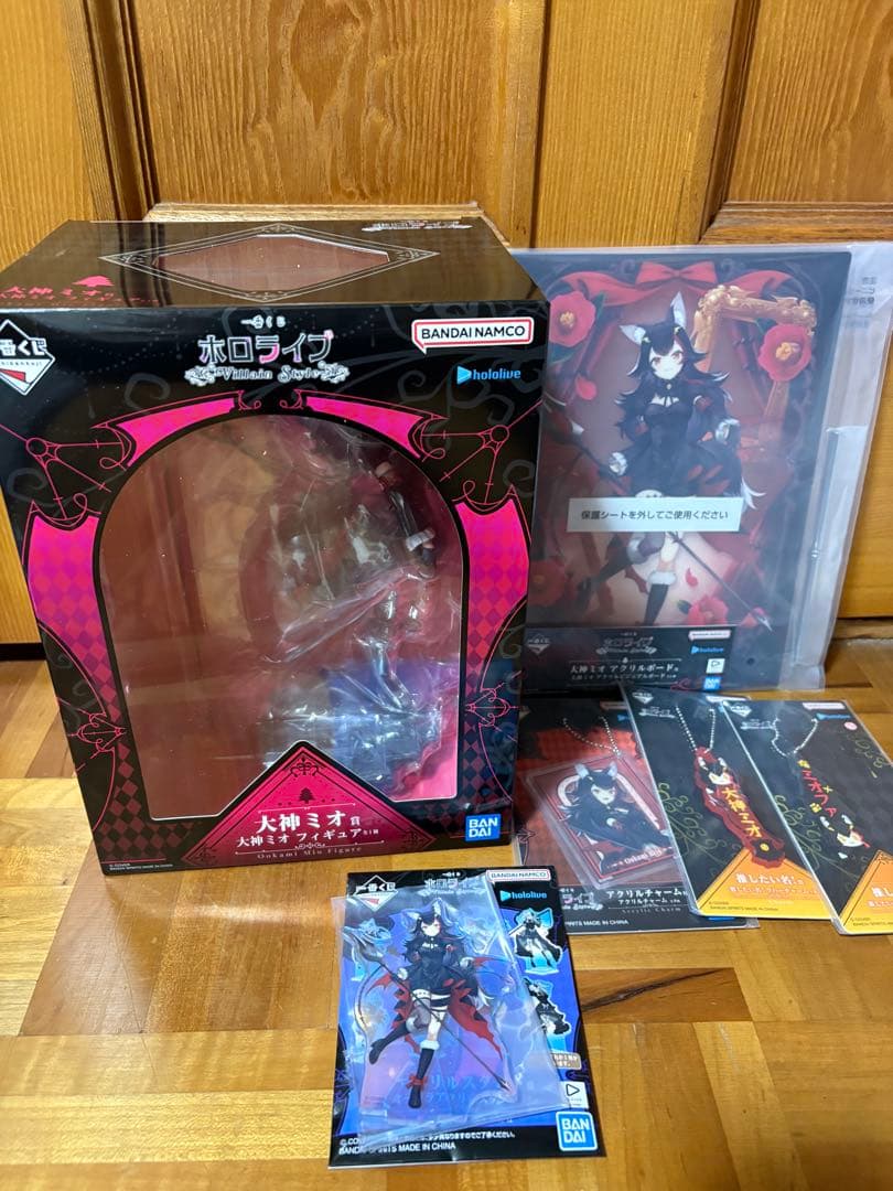 ホロライブ一番くじ　大神ミオ　フィギュア　アクリルボード