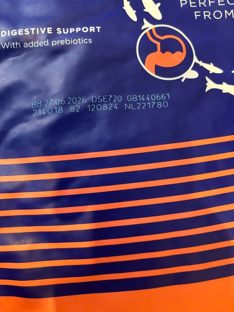 フィッシュ４ドッグ サーモン　シニア　１５キロ