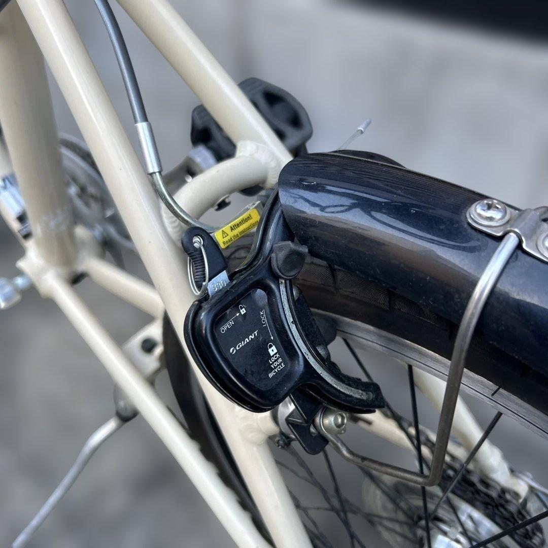 ミニベロ　GIANT ESCAPE MINI RS ジャイアント