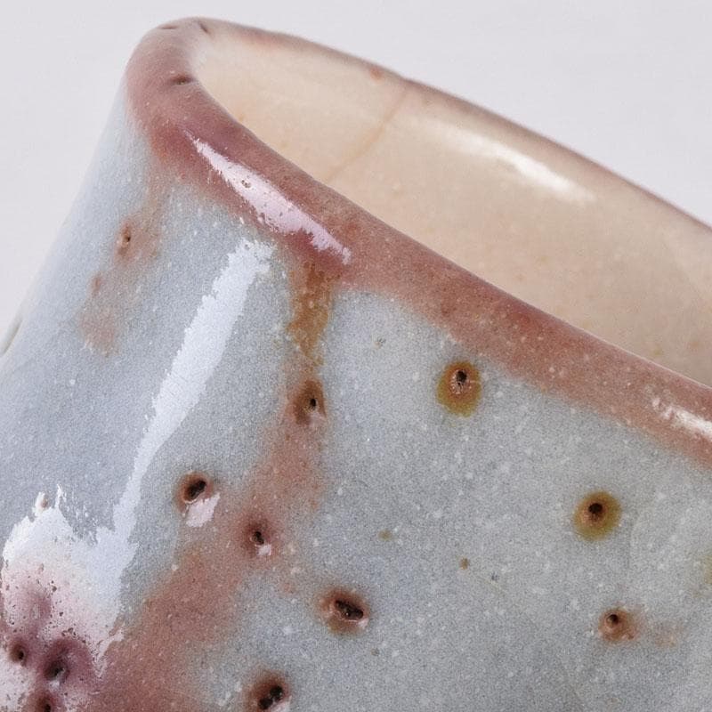 志野焼　美濃焼　奥磯太覚作　志野湯呑　共箱　C　R8909