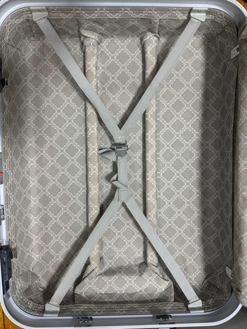 AMERICAN TOURISTER アメリカンツーリスター　スーツケース大容量