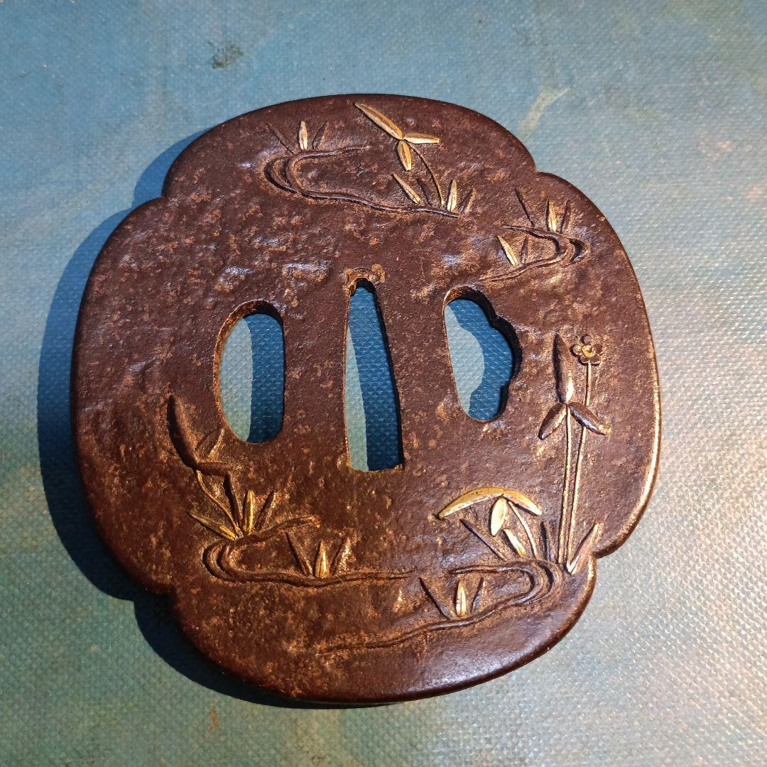 鉄製 鍔 竹・笹の金象嵌