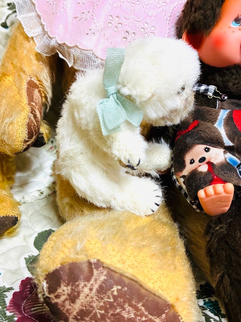 渡辺利絵さま Bearberry 白い子犬 ぬいぐるみ