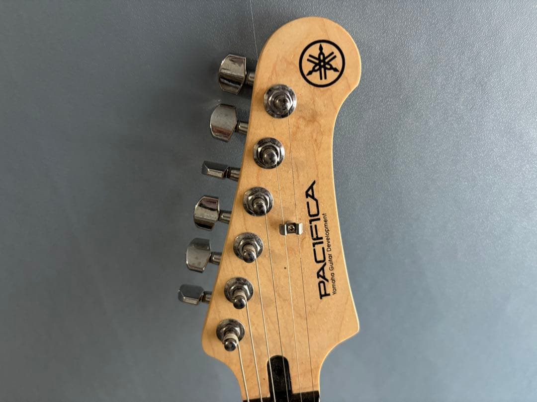 新品未使用　Yamaha PACIFICA エレキギター ミントグリーン