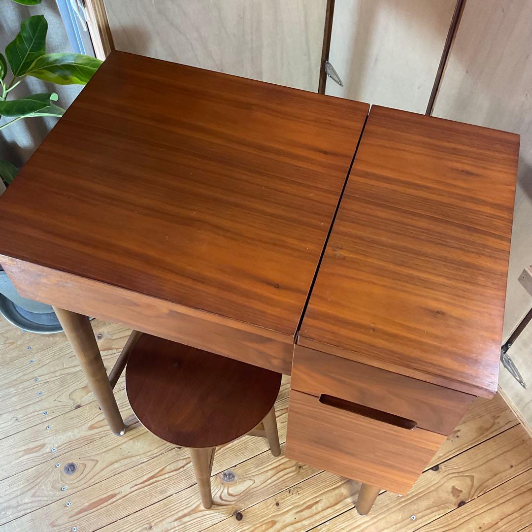 emo. エモ ドレッサー 鏡台 スツール 丸椅子 一人暮らし 化粧 コンパクト