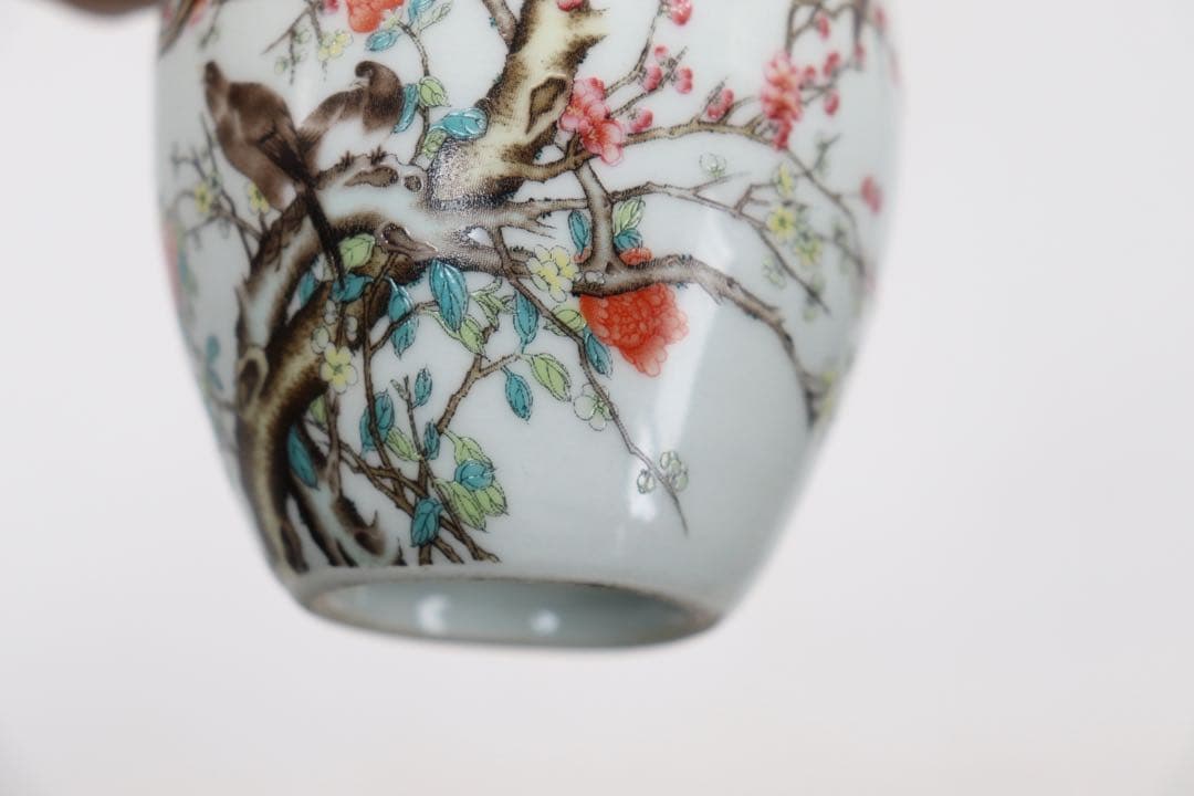 中国　玩玉　粉彩　花鳥紋小壺① 送料込み250525