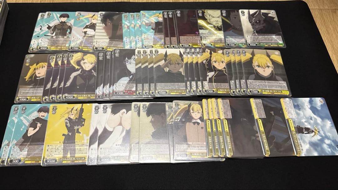 値下げ交渉可【調整パーツ増やしました】ヴァイスシュバルツ　怪獣8号　8枝デッキ