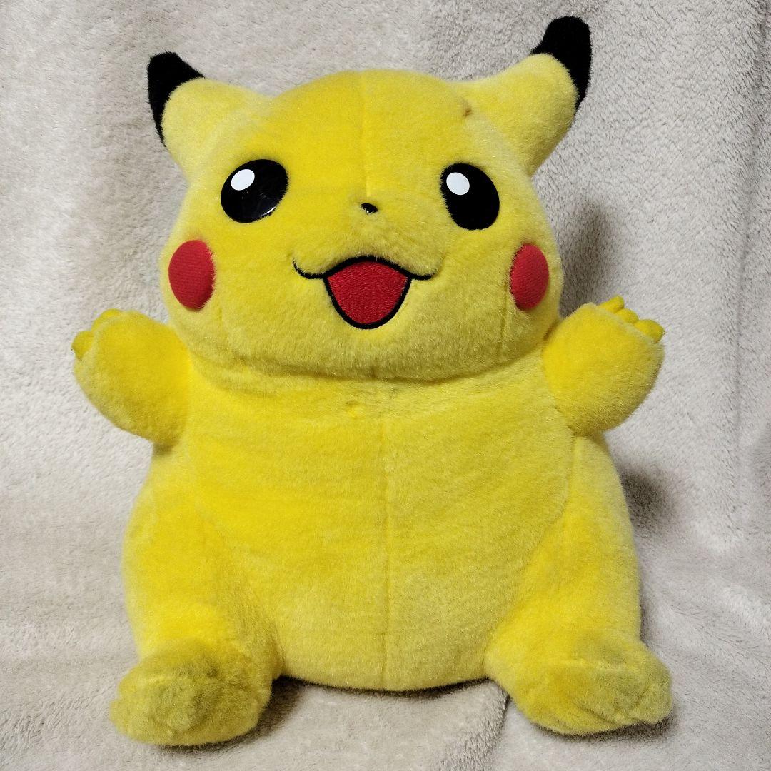 TOMY ピカチュウ 等身大ぬいぐるみ