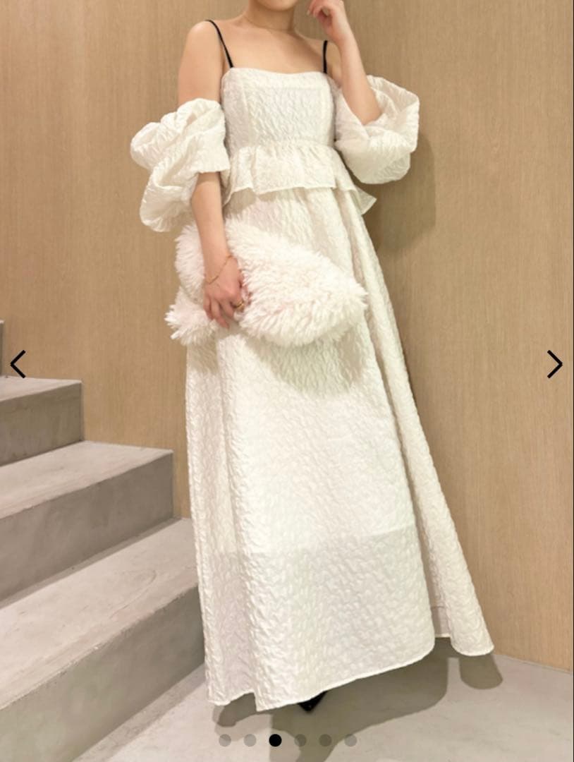 【❤︎】LILY BROWN 2WAYペプラムジャガードワンピース