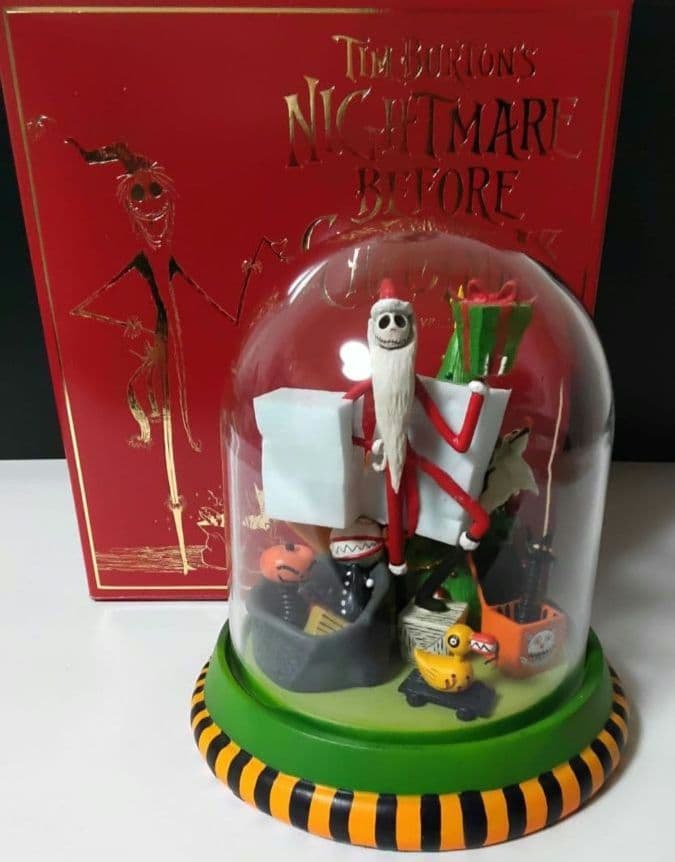 ナイトメアビフォアクリスマス　ドーム　フィギュア