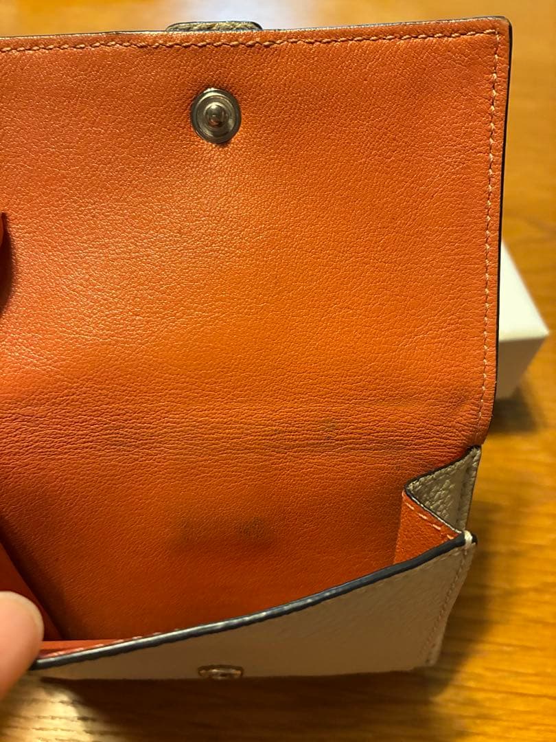 LOEWE ロエベ　3つ折り財布