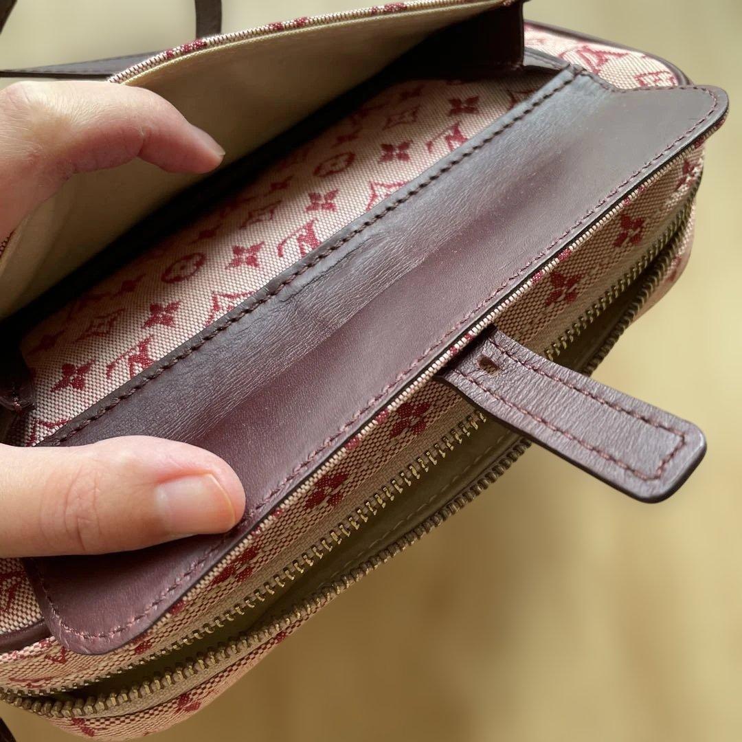 Louis Vuitton モノグラムミニ　ショルダーバッグ