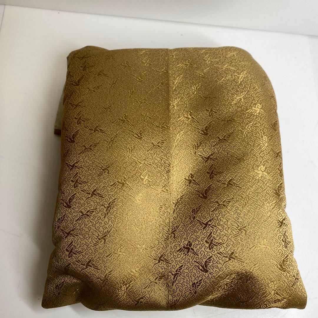 在銘　木彫　小面　能面　木箱　シルク袋付　トヒオ　東さ7-1104☆2F