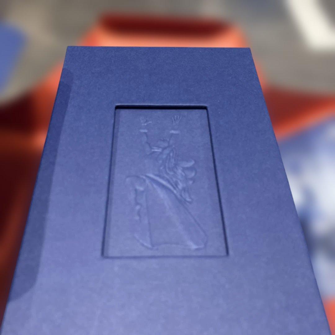 2002年会員限定 SWAROVSKI スワロフスキー　Isadora