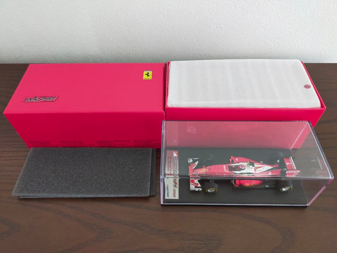 【専用品】ルックスマート 1/43 フェラーリ SF16-H キミライコネン