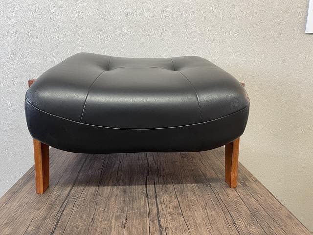 カリモク　オットマン　XT35063369